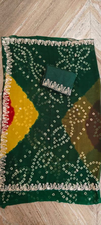 Bandhani print saree